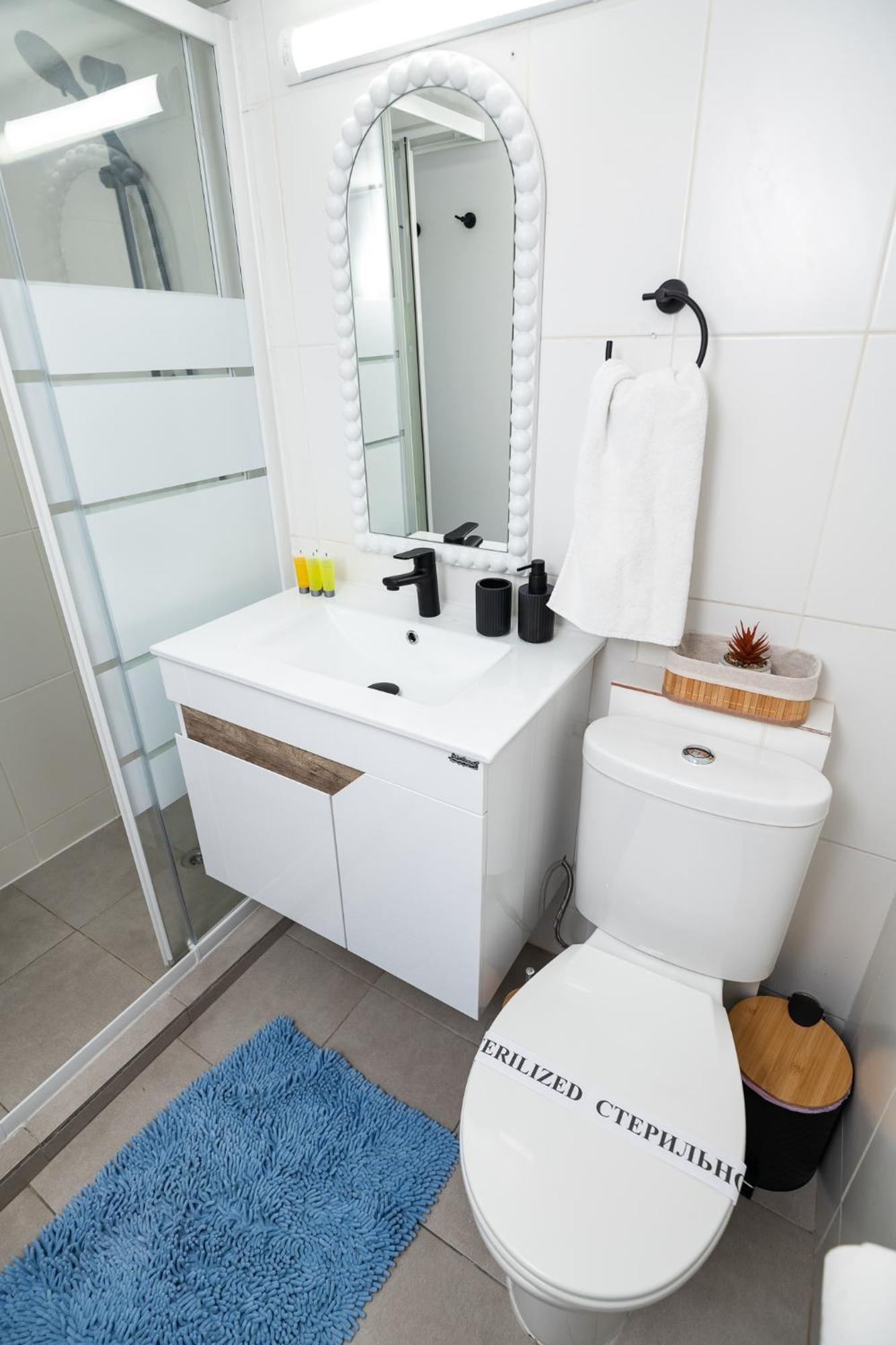 Lazuli Beach & Pool Apartment 501 Larnaca Buitenkant foto