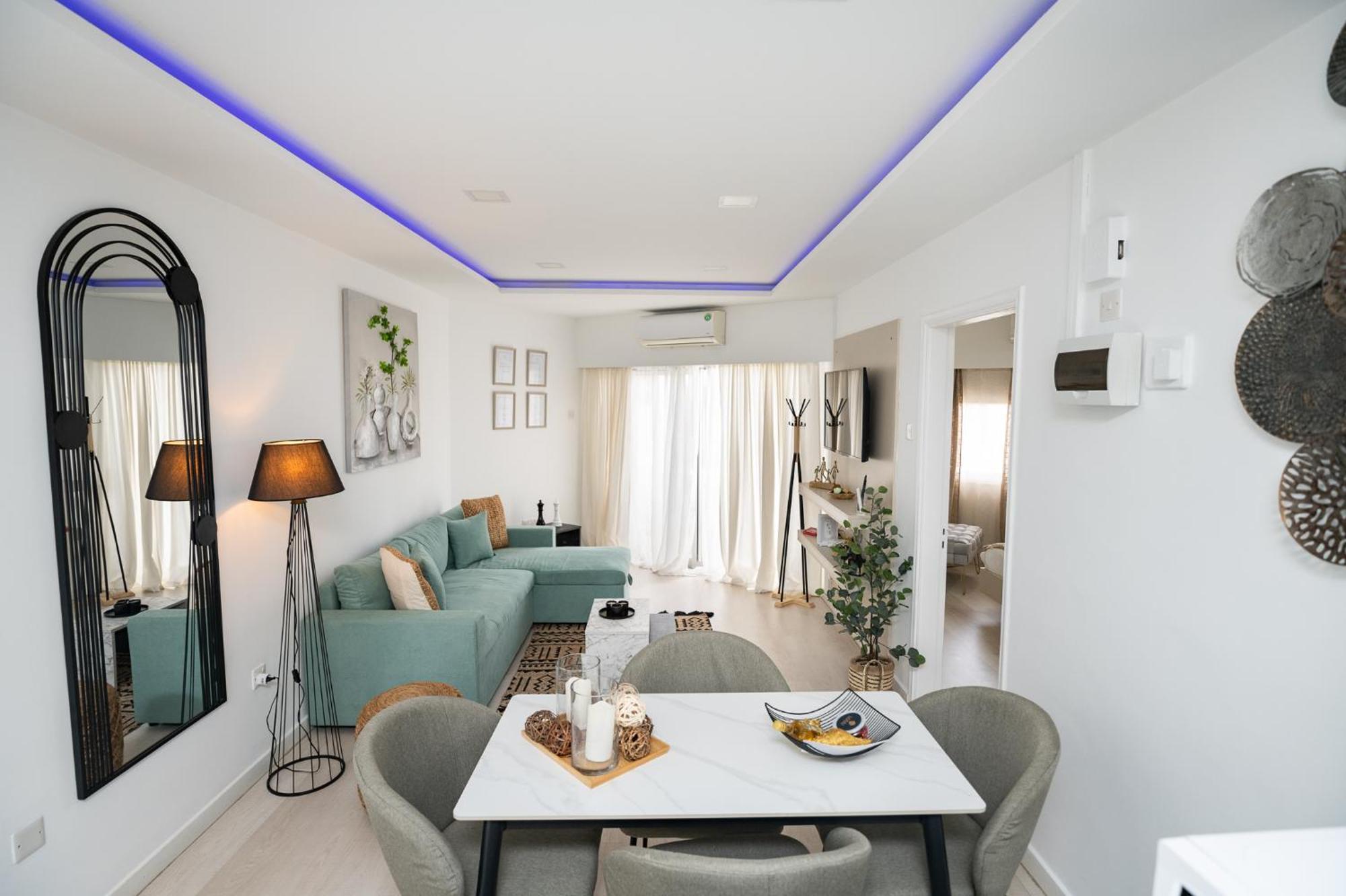 Lazuli Beach & Pool Apartment 501 Larnaca Buitenkant foto