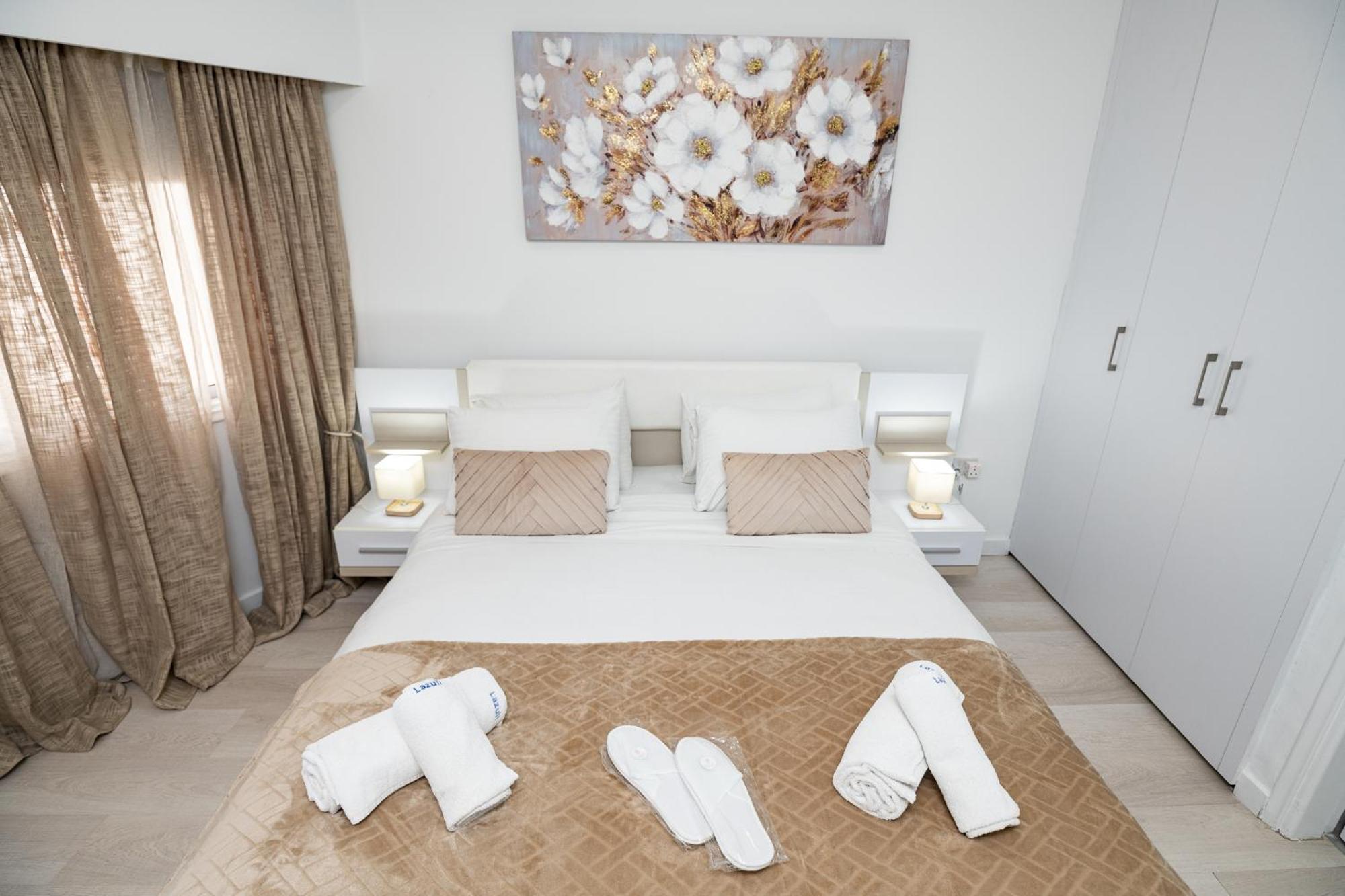 Lazuli Beach & Pool Apartment 501 Larnaca Buitenkant foto